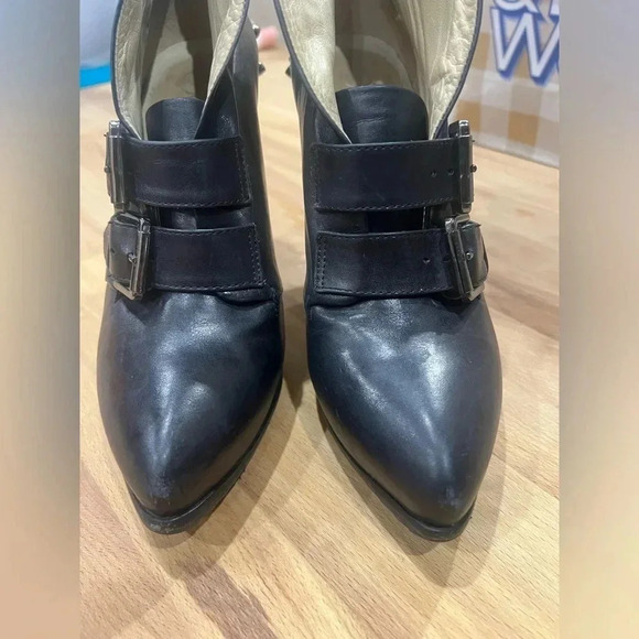 Alexander  McQueen Studded Leather Boots - Picture 10 of 10